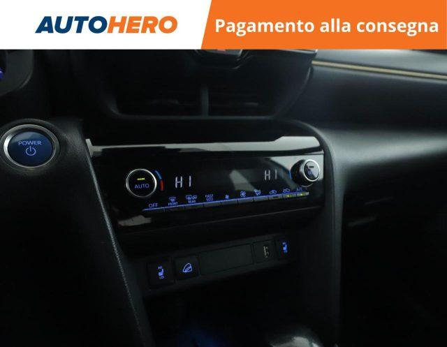 TOYOTA Yaris Cross 1.5 Hybrid 5p. E-CVT AWD-i Adventure