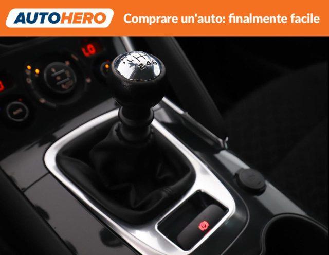PEUGEOT 3008 BlueHDi 120 S&S Active