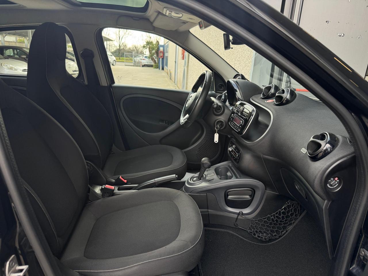 Smart forfour 1.0 Passion 71cv twinamic my18