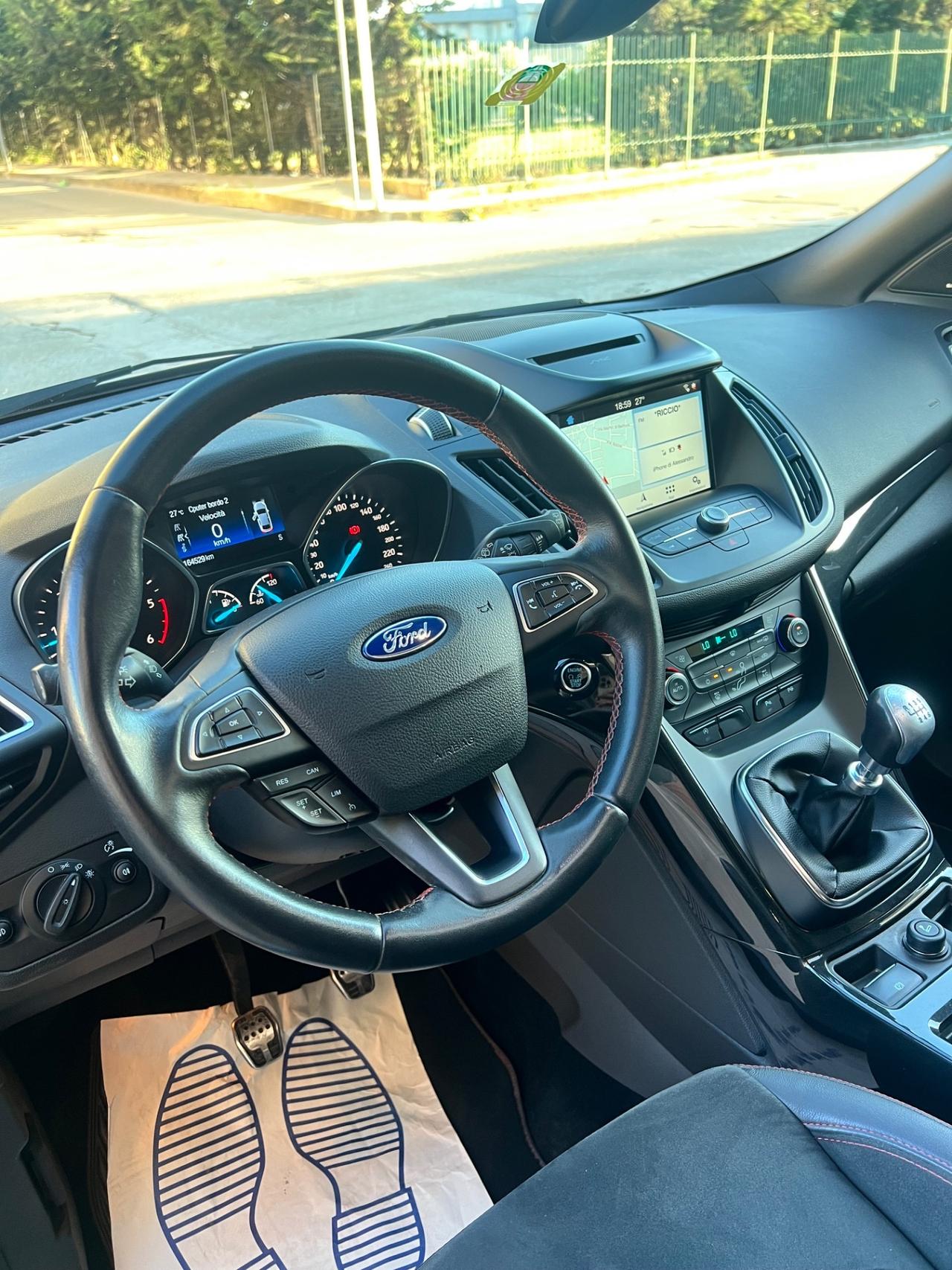 Ford Kuga 2.0 TDCI 150 CV S&S 4WD Titanium