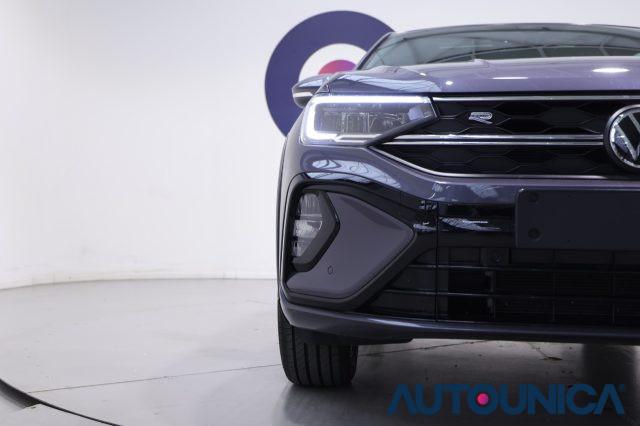 VOLKSWAGEN Taigo 1.0 TSI 115 CV R-LINE FARI LED TETTO PANORAMA