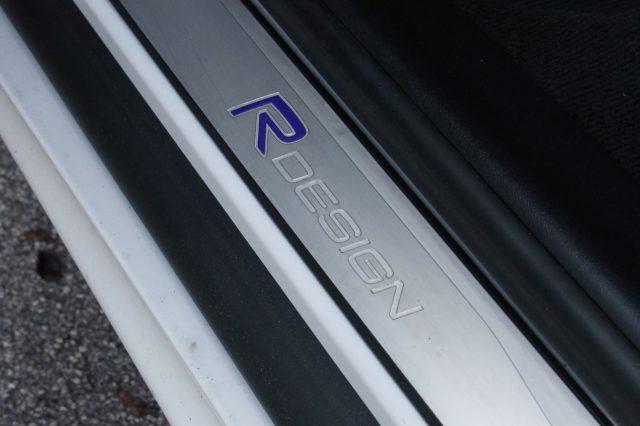 VOLVO XC60 D4 Awd Geartronic R-design Unicoprop. Pelle