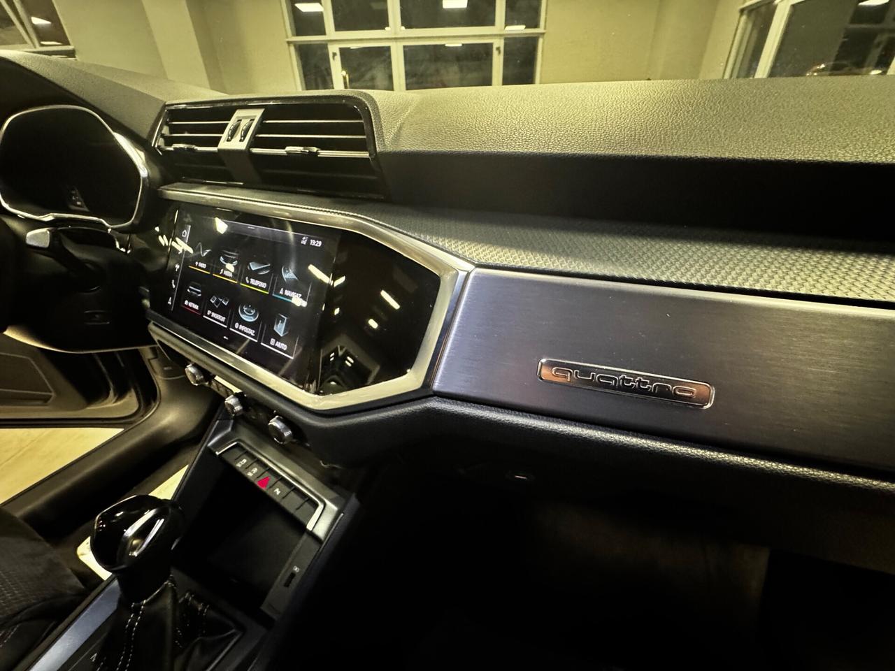 AUDI Q3 2.0 TDI QUATTRO S-TRONIC SLINE