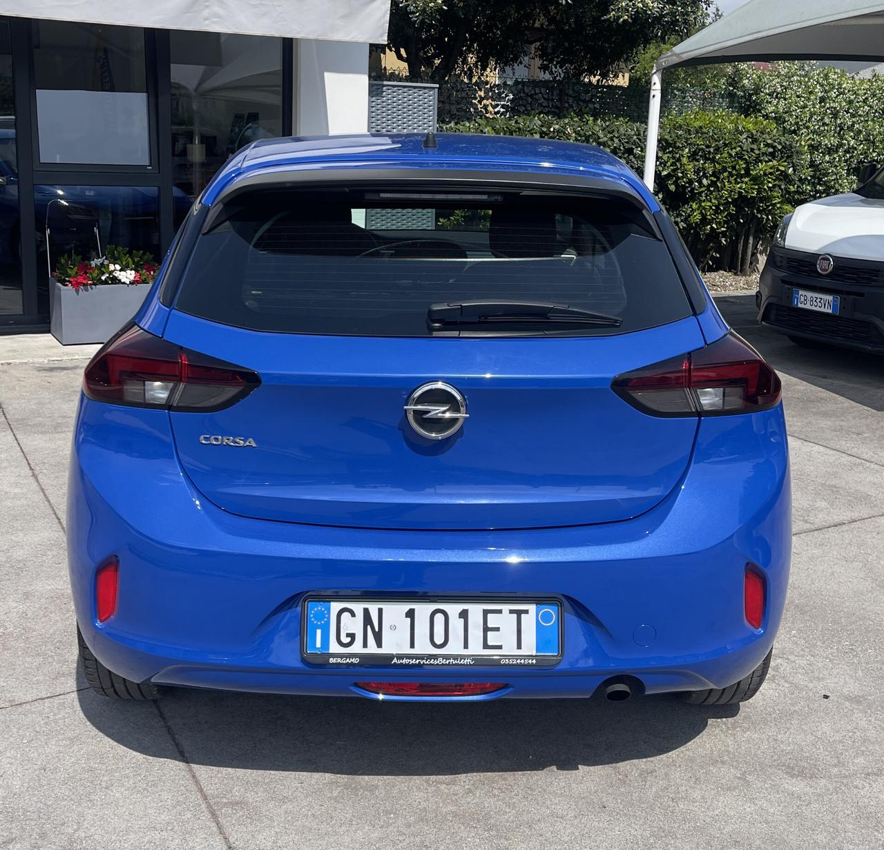 Opel Corsa 1.2 Edition NEOPATENTATI