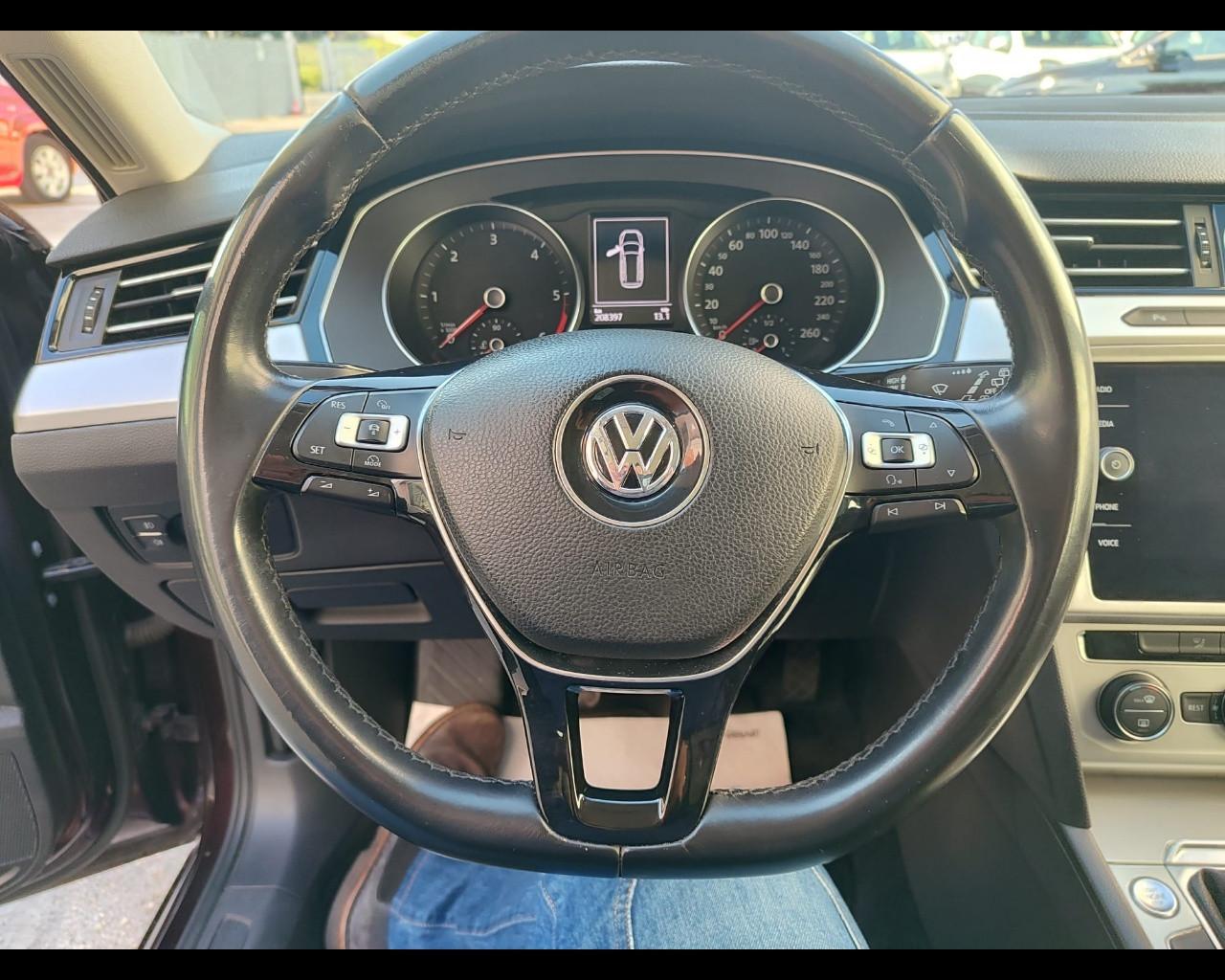 VOLKSWAGEN Passat Business Variant 1.6 TDI Trendline BlueMotion Tech.