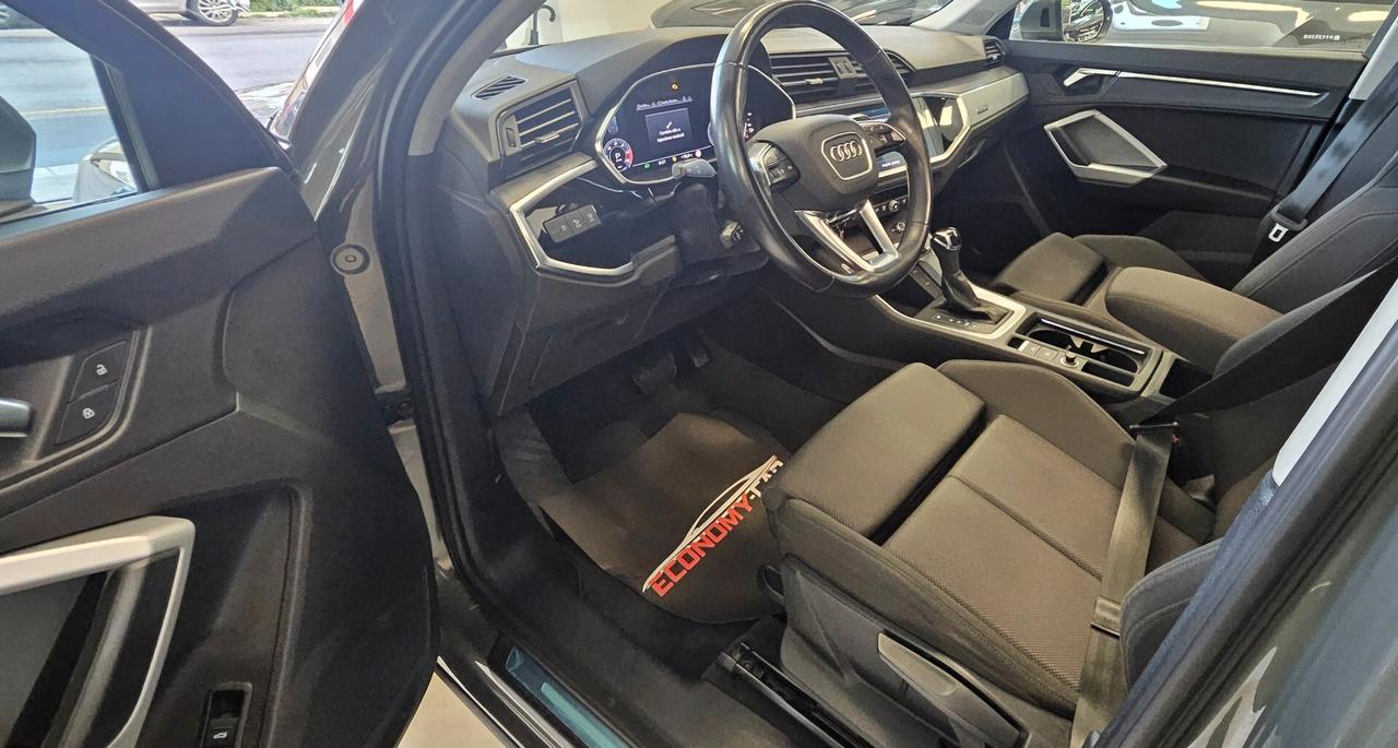 Audi Q3 40 TDI quattro S tronic Business Advanced TETTO