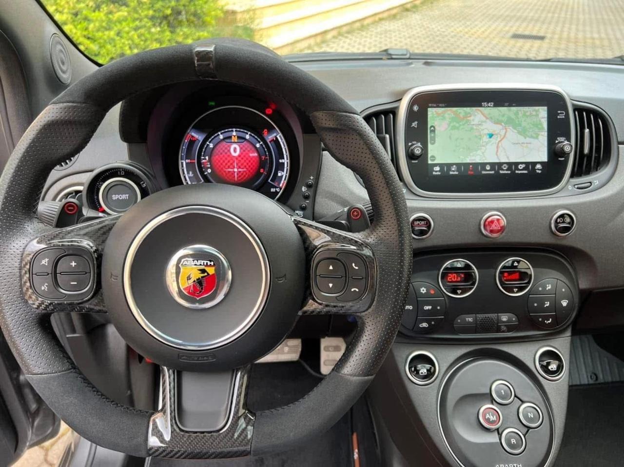 Abarth 595 1.4 Turbo T-Jet 180 CV Competizione