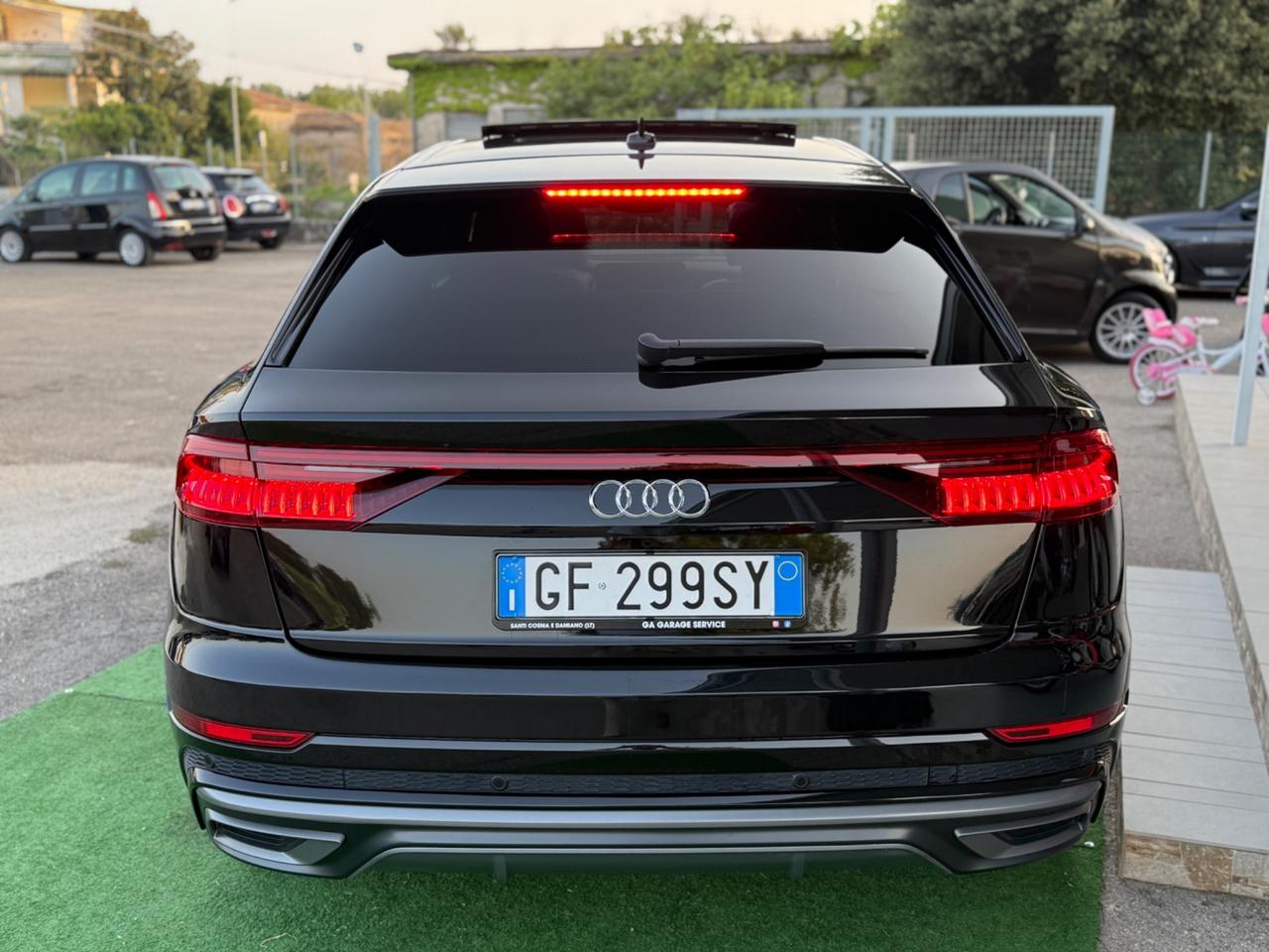 Audi Q8 45 Sline 231 CV NO SUPERBOLLO NUOVA