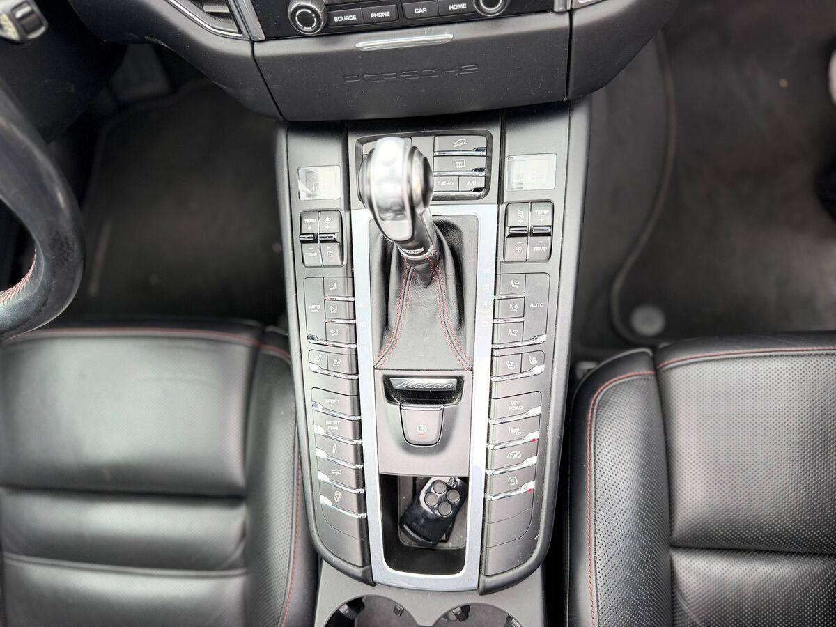 Porsche Macan 3.0 GTS 360cv pdk