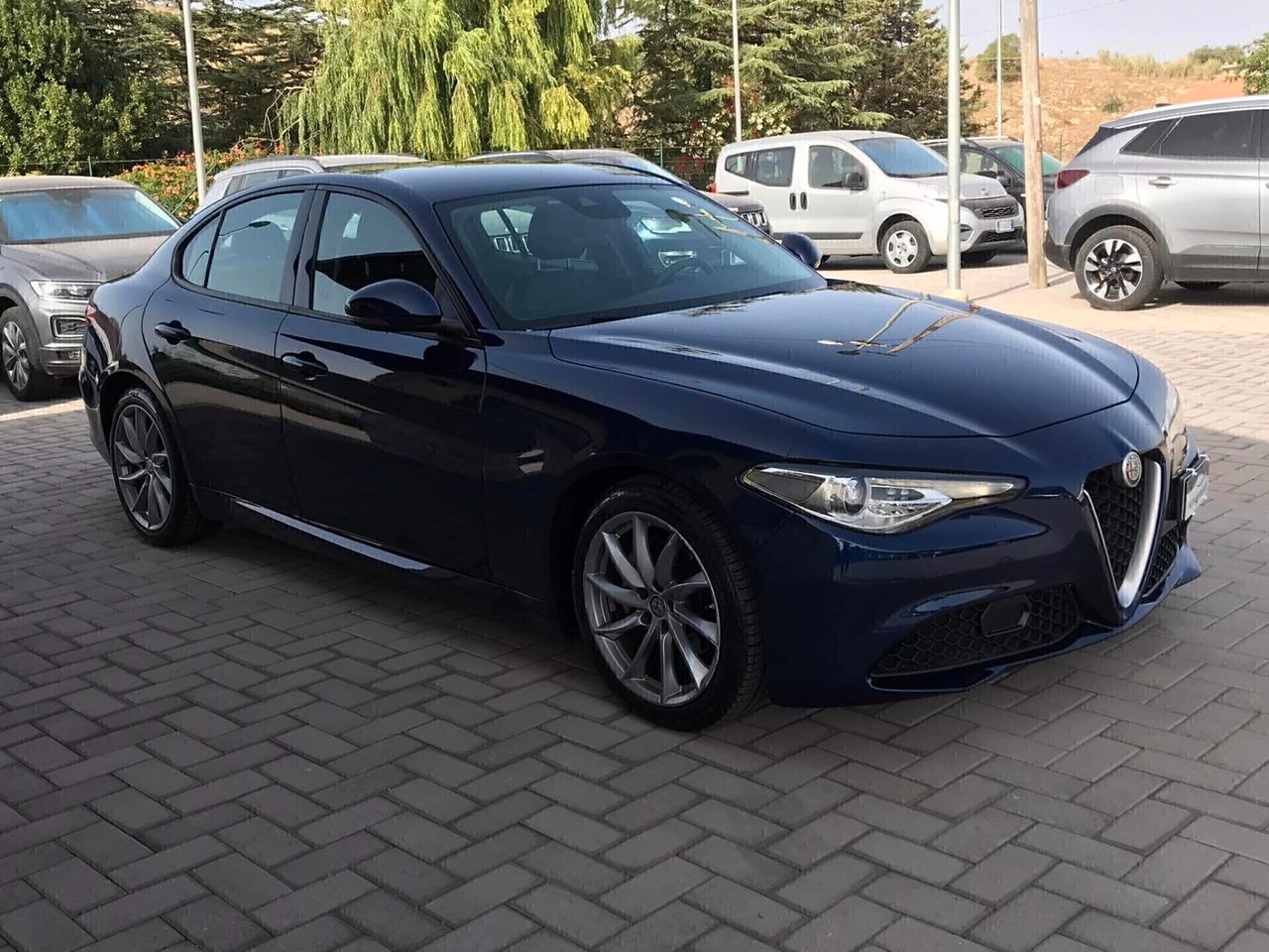 Alfa ROMEO Giulia 2.2 TDI 150 CV AT8 Super 2018