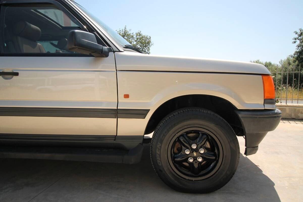 Land Rover Range Rover Range Rover 2.5 turbodiesel 5 porte DSE 1998