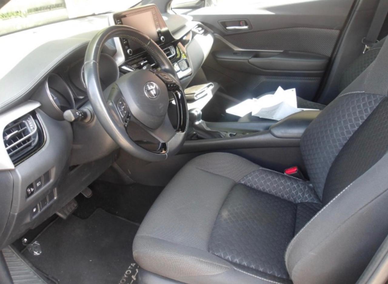 Toyota C-HR 1.8 Hybrid E-CVT Business