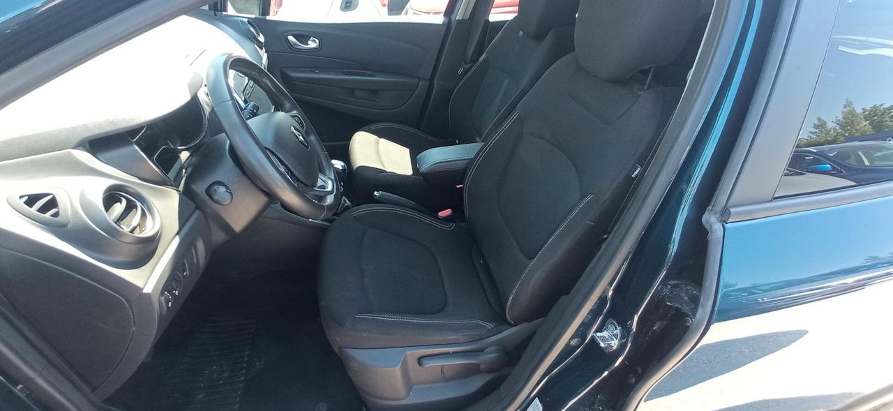 Renault Captur DCI EURO 6 1 PROPRIETARIO