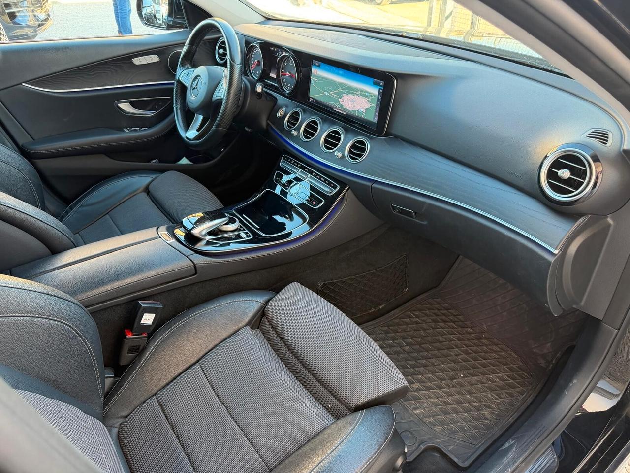 Mercedes-benz E 220 d Auto Exclusive