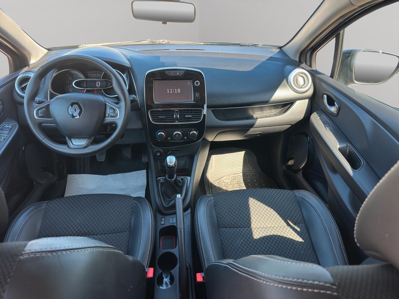 Renault Clio dCi 8V 75 CV Start&Stop 5 porte Energy Duel