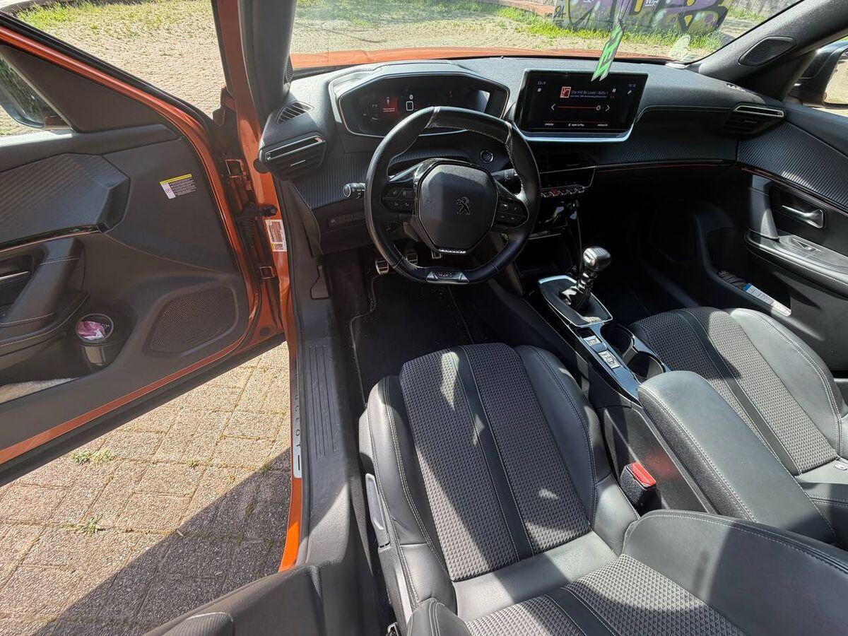 Peugeot 2008 1.5 bluehdi GT Line s&s 100cv
