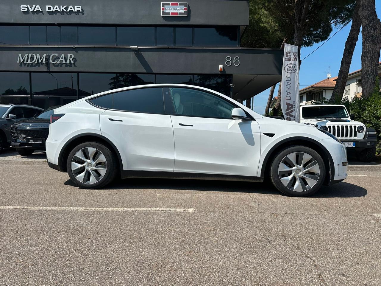 Tesla Model Y RWD
