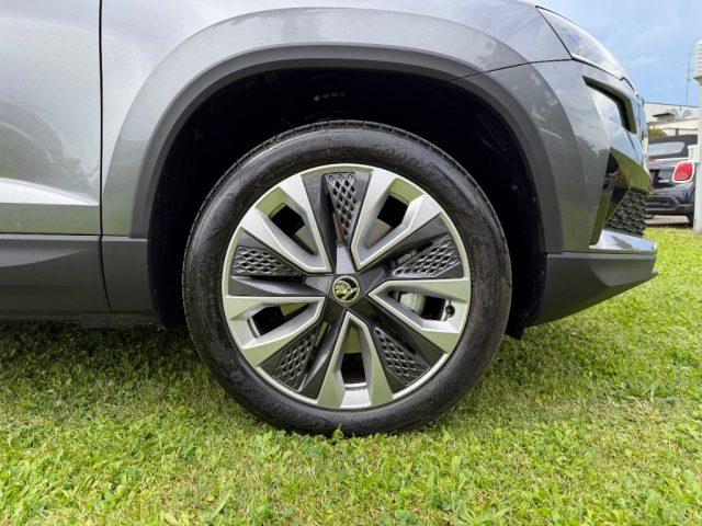 SKODA Karoq 1.5 TSI ACT DSG Style NAVI - LED - TELEC. - 18