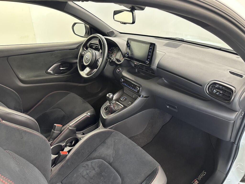 Toyota GR Yaris 1.6 turbo GR Circuit 4WD