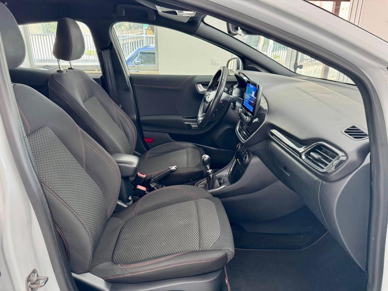 Ford Puma 1.0 EcoBoost Hybrid 125 CV S&S ST-Line
