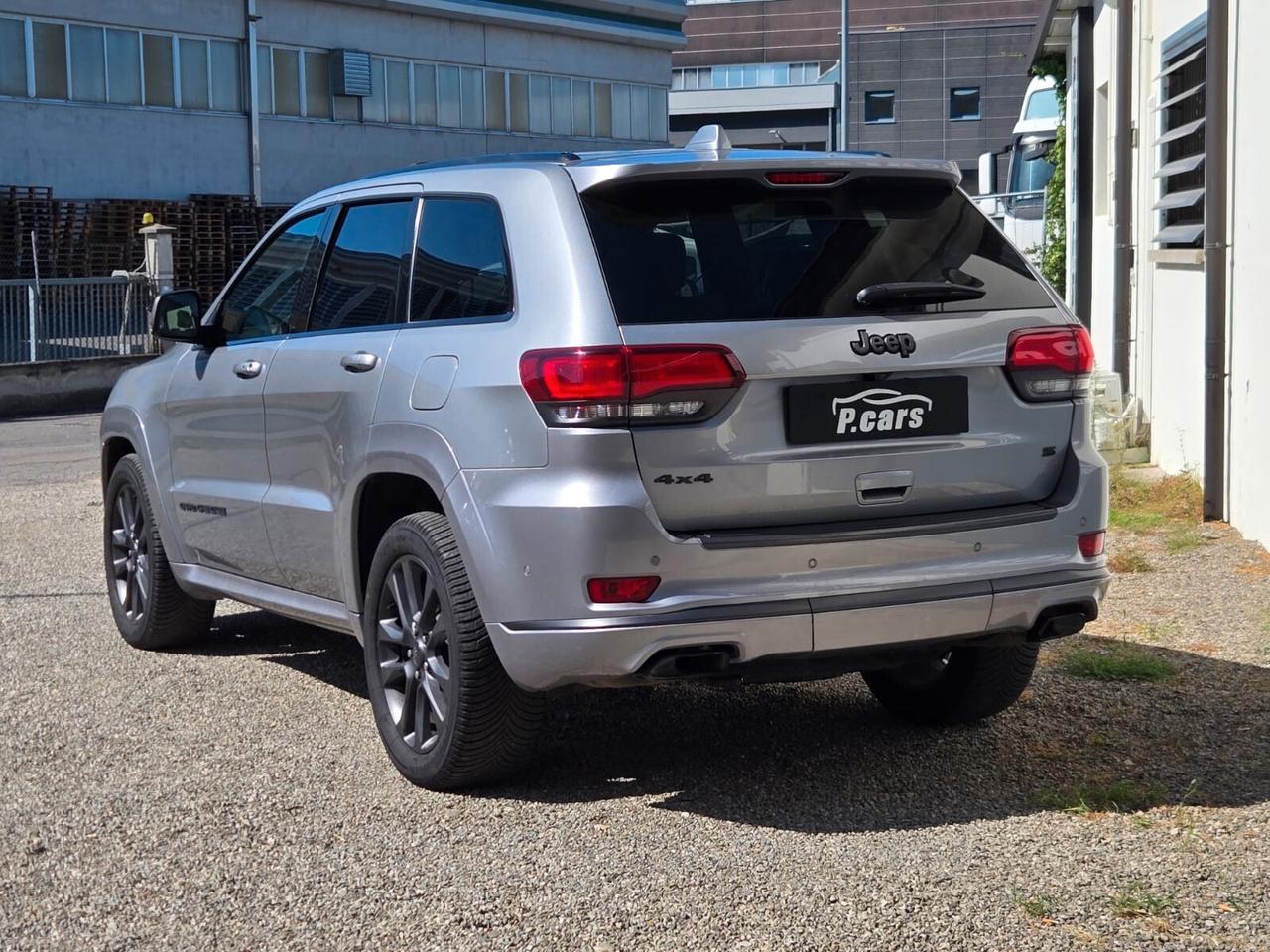 Jeep Grand Cherokee 3.0 V6 CRD 250 Multijet II S Model full