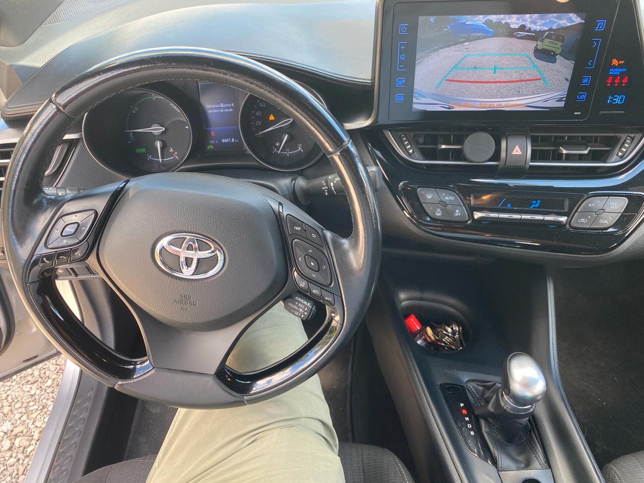 Toyota C-HR 1.8 Hybrid E-CVT Active 84.000 km