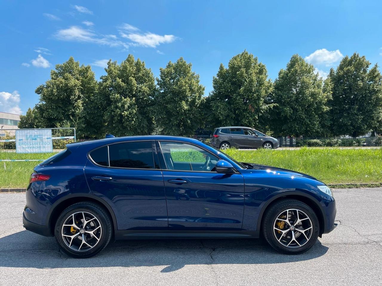 Alfa Romeo Stelvio 2.2 Turbodiesel 210 CV AT8 Q4