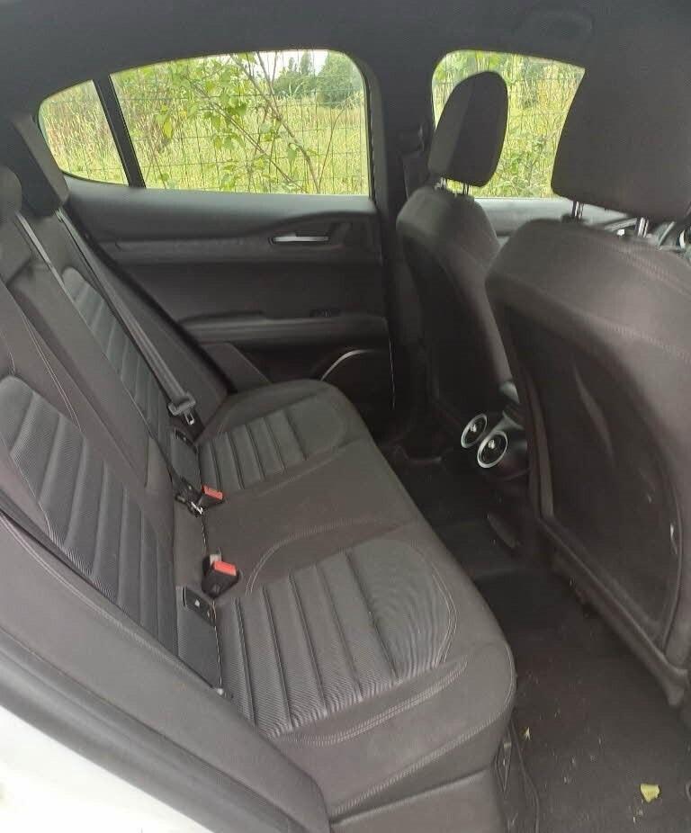 Alfa Romeo Stelvio 2.2 Turbodiesel 160 CV AT8 RWD Business 07/2022