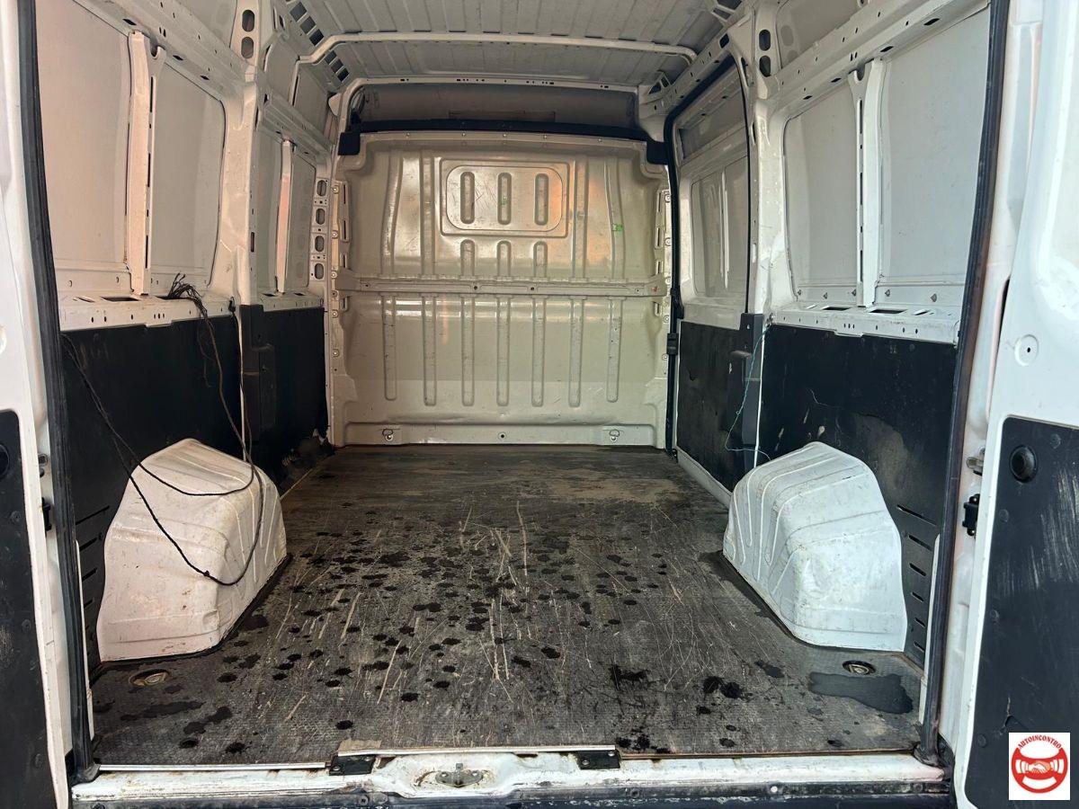 PEUGEOT Boxer 335 2.2 BlueHDi 165 S&S PM-TM Furgone