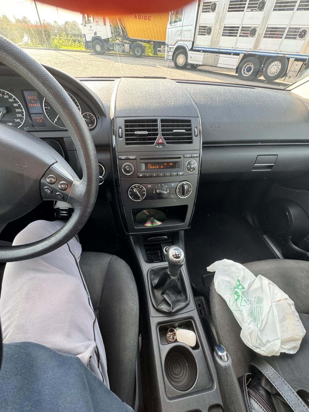 Mercedes-benz A 160 CDI BlueEFFICIENCY Elegance