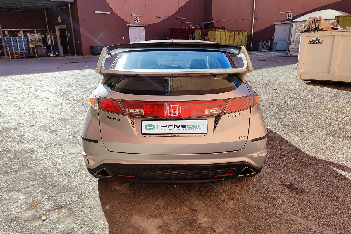 HONDA Civic 1.8 i-VTEC 5p. Comfort