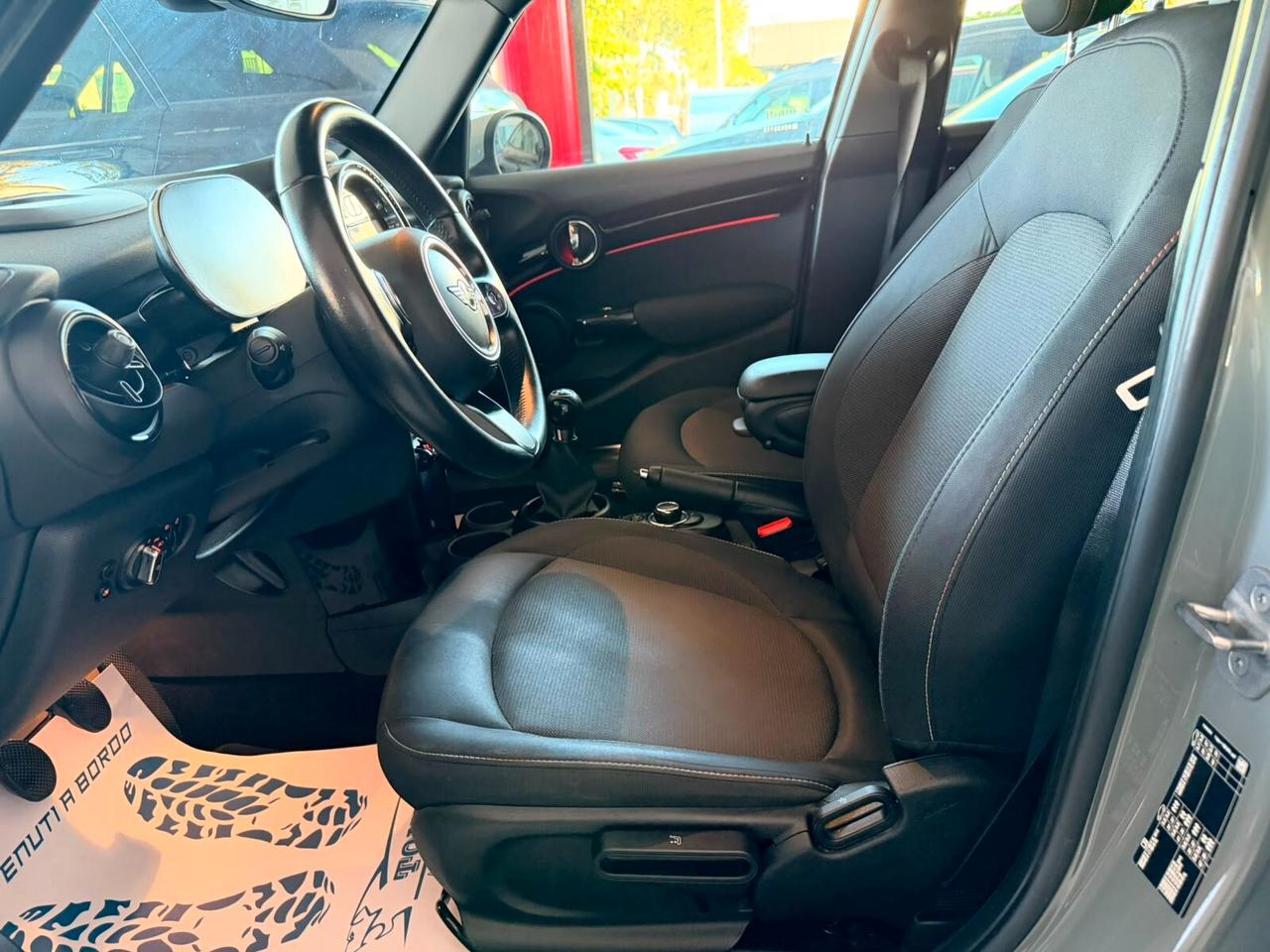 Mini 1.5 One 75CV 50.000 KM
