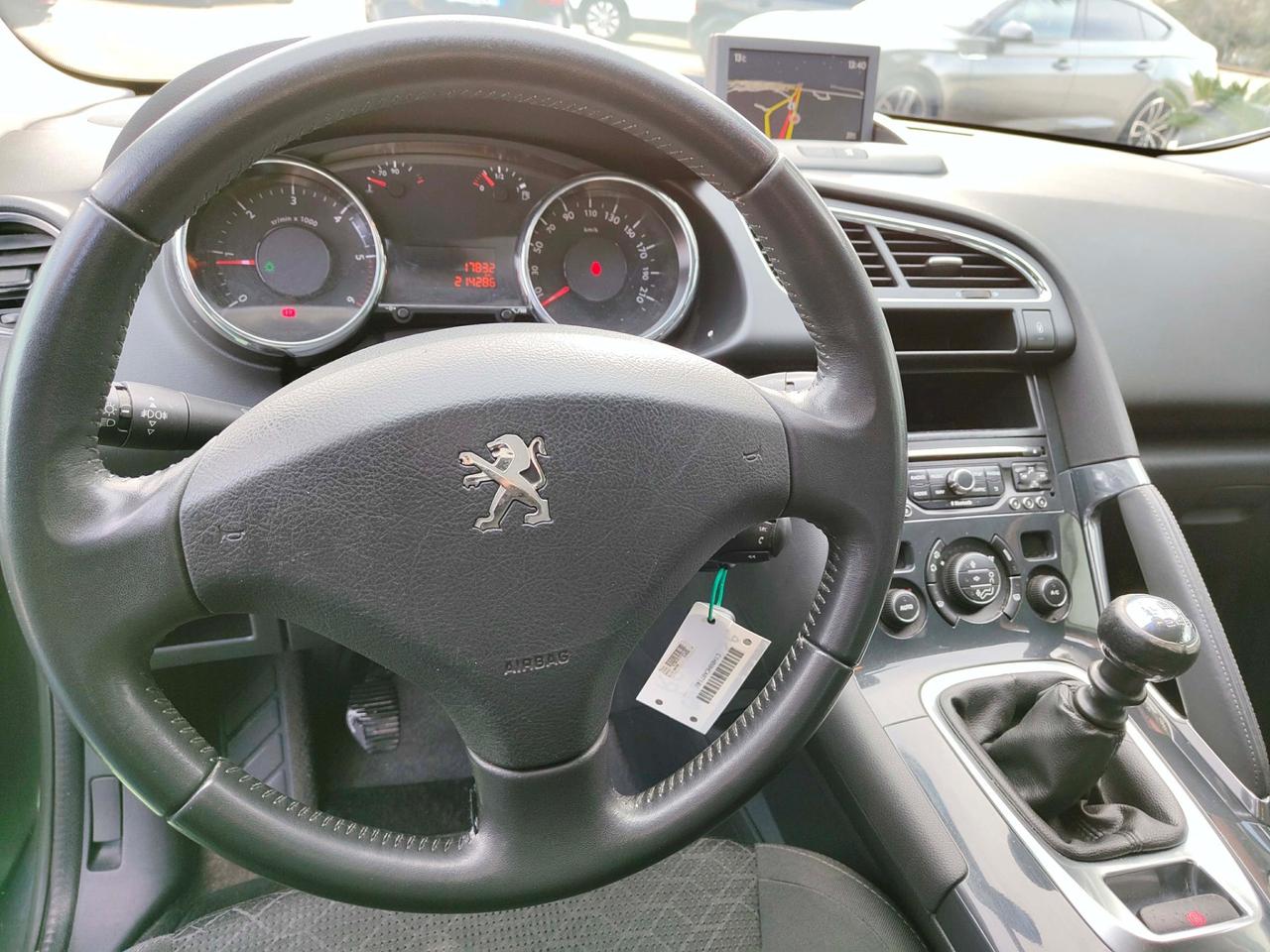 Peugeot 3008 1.6 HDi 115CV Business - 2014