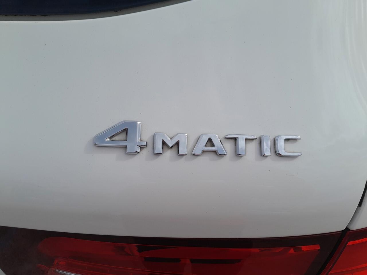 MERCEDES-BENZ GLC 220 D 4MATIC PREMIUM