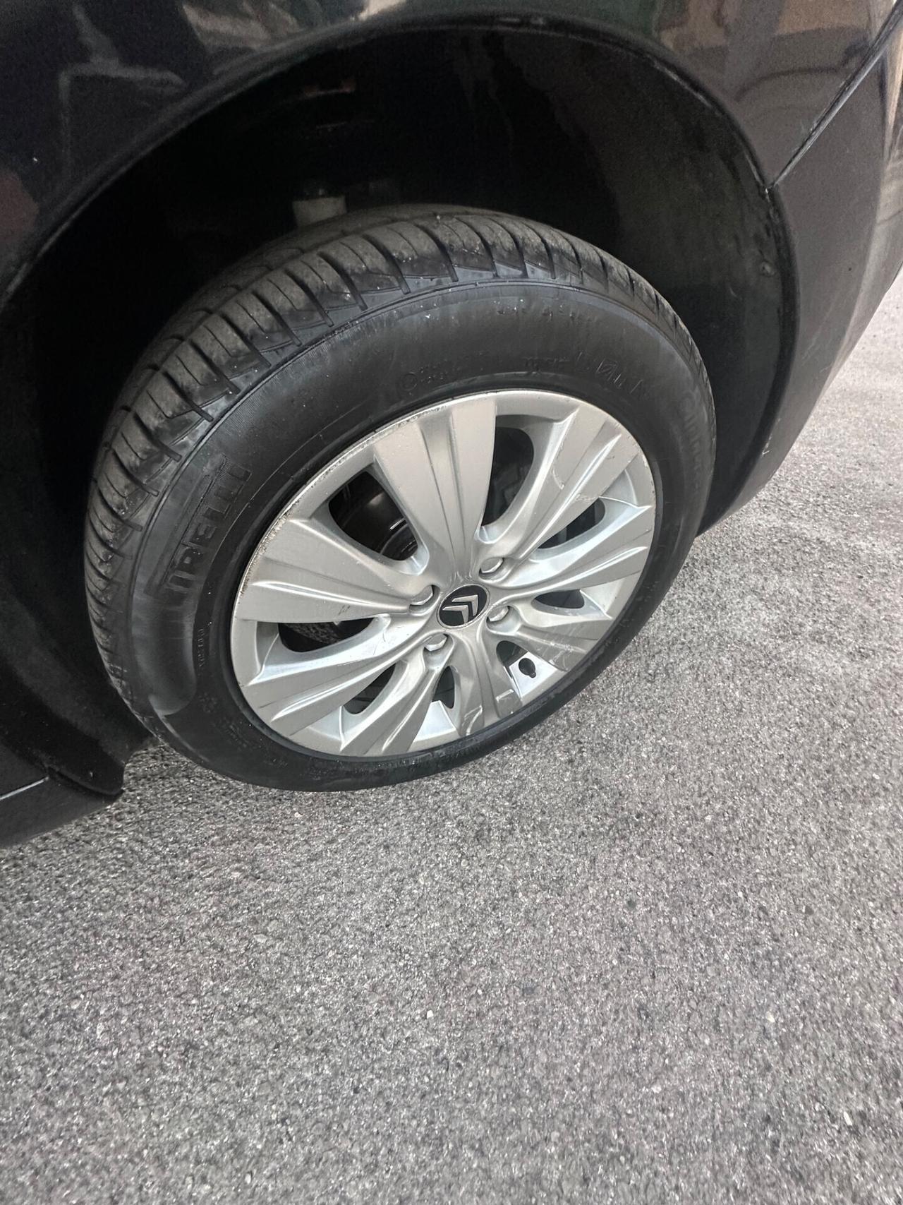 Citroen C3 Picasso 1.4 VTi 95 Exclusive Style