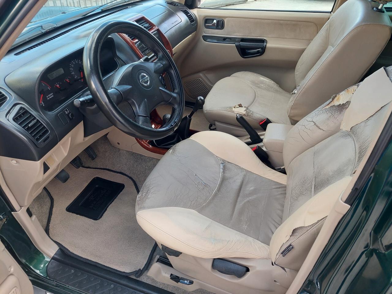 Nissan Terrano II 3.0td 3porte autocarro