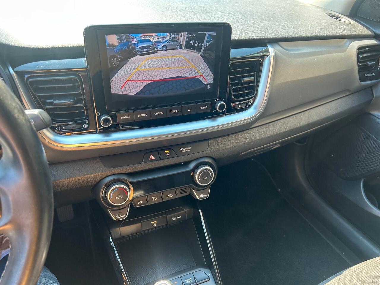 Kia Stonic 1.0 T-GDi 100 CV MHEV iMT Style