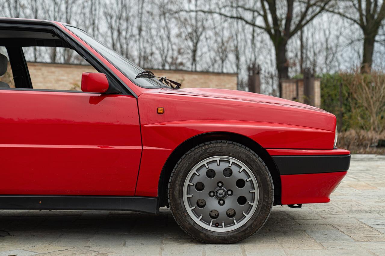 Lancia Delta HF INTEGRALE 16V - RDS01794
