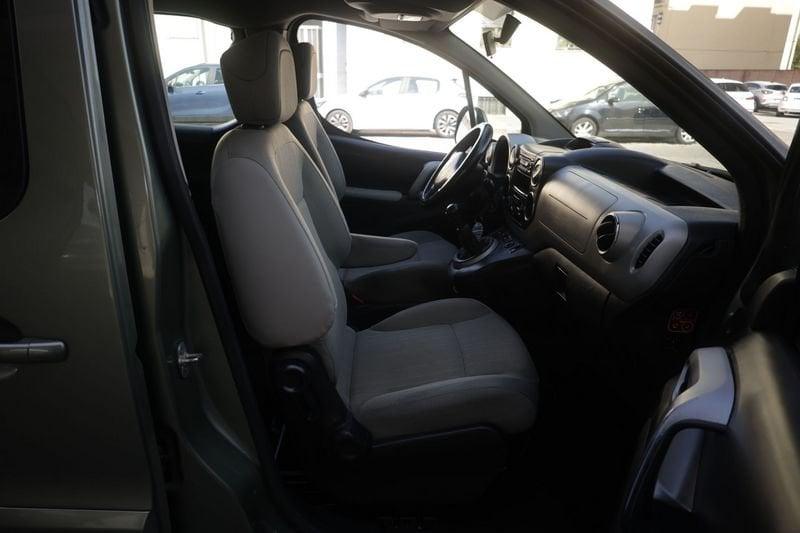 Peugeot Partner Peugeot Partner Tepee 1.6 hdi Premium 90cv 66KW ANNO 2011