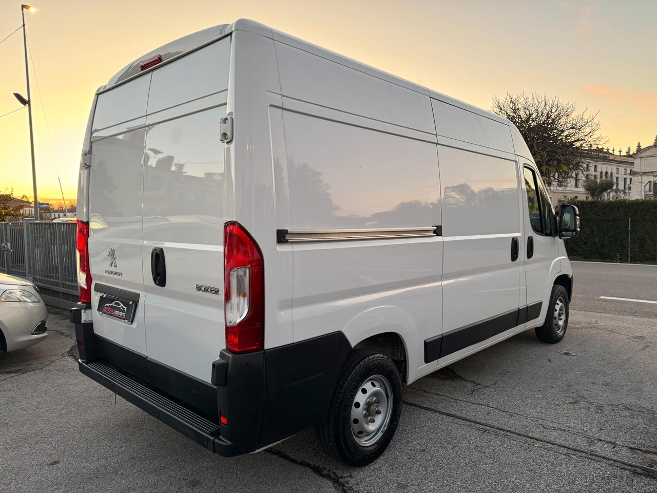 Peugeot Boxer 335 2.2 BlueHDi 140 S&S PM-TM Furgone