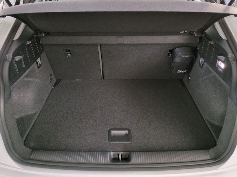 Audi Q2 1.0 30 TFSI BUSINESS