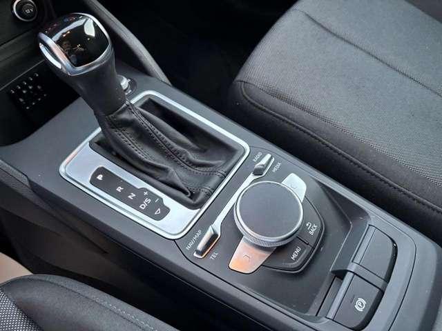 Audi Q2 30 TDI S tronic Business LED-NAVI-16"