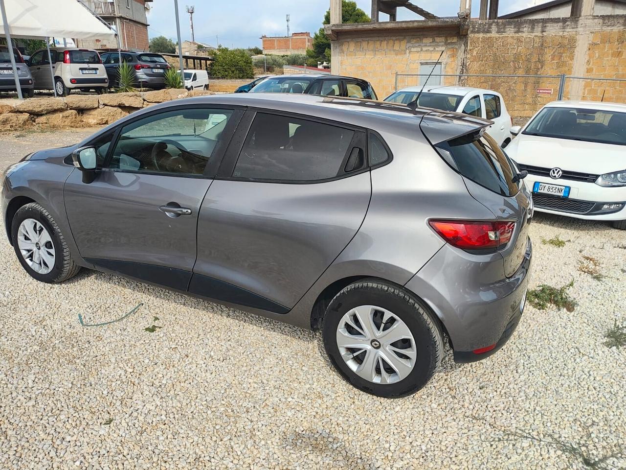 Renault Clio dCi 8V 75CV Start&Stop 5 adatta neopatentati