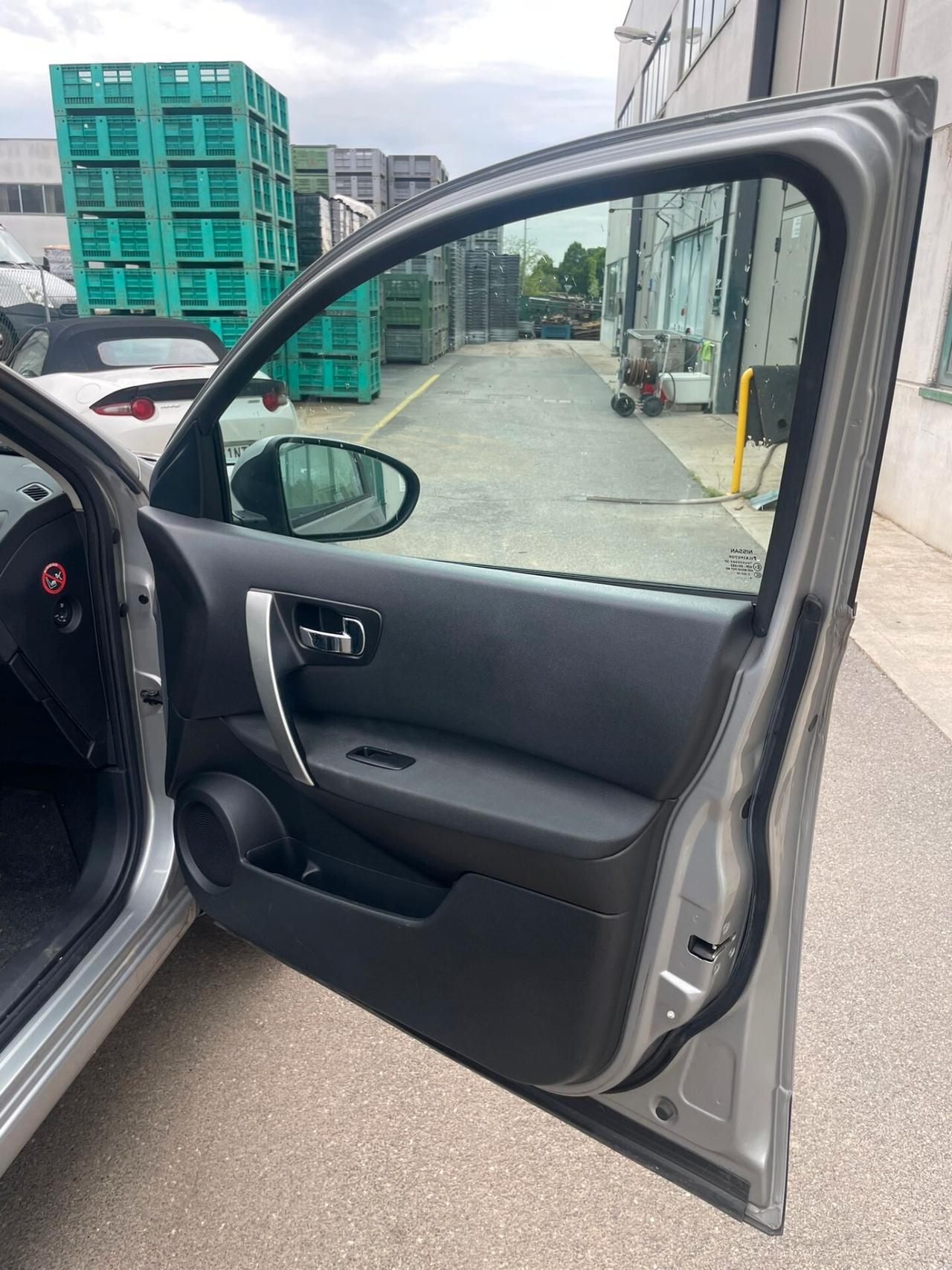 Nissan Qashqai 1.5 dCi DPF Tekna