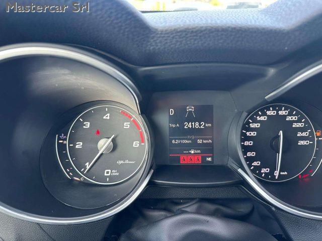 ALFA ROMEO Stelvio 2.2 t Business Q4 180cv AT8 auto - FN872TT