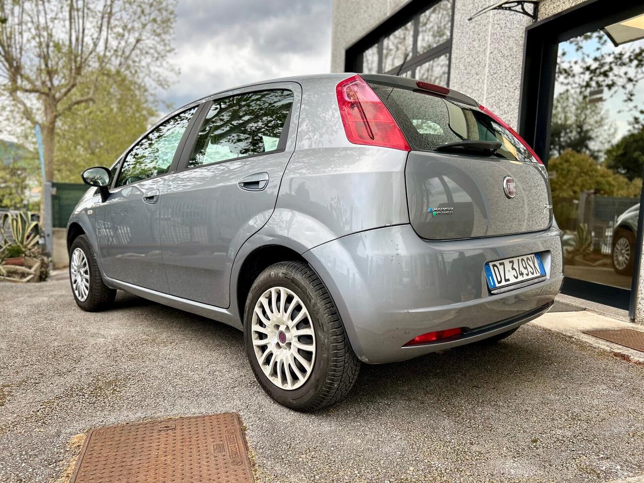 Fiat Grande Punto 1.4 5 PORTE DYNAMIC NATURAL POWER