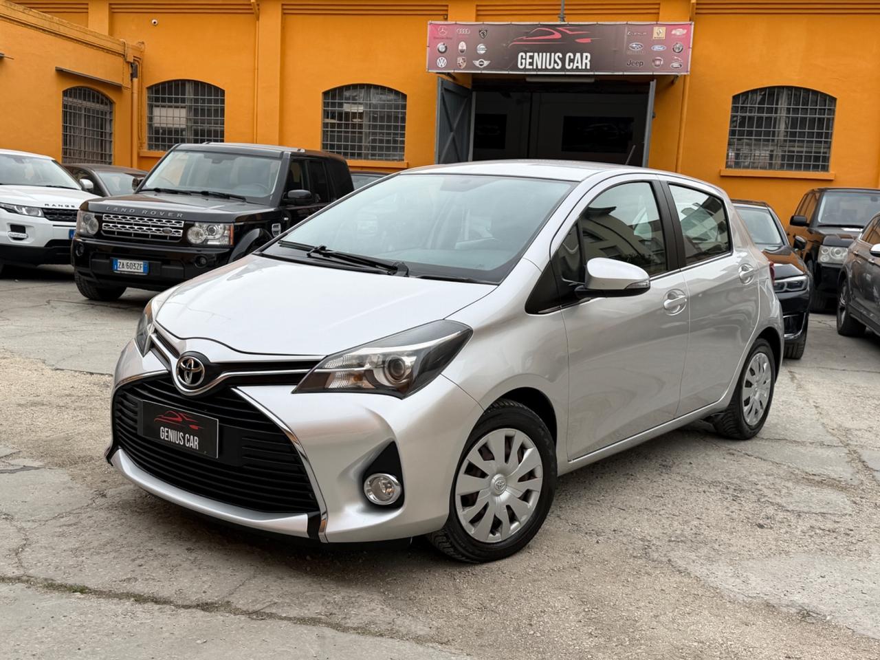 Toyota Yaris 1.0 5 porte Lounge