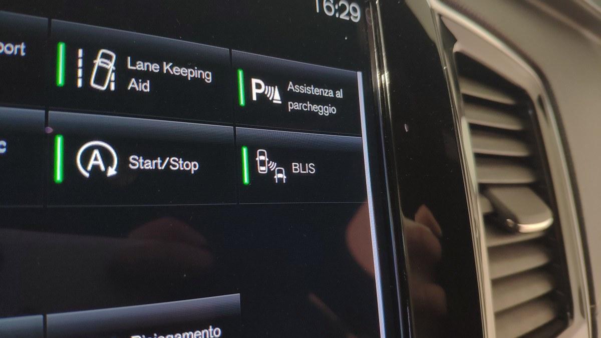 VOLVO Xc90 B5 Mild Hybrid (D) Awd Geartronic 7 Posti R-Design