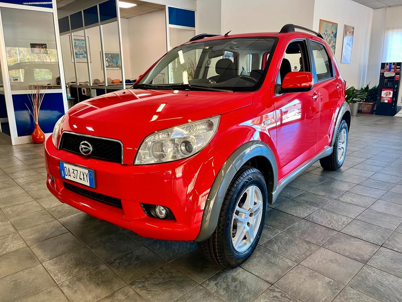 Daihatsu Terios 1.5 4X4 SX O/F-NEOPATENTATI-