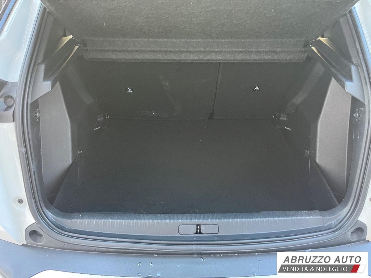 PEUGEOT 2008 1.2 100 CV Active PROMO